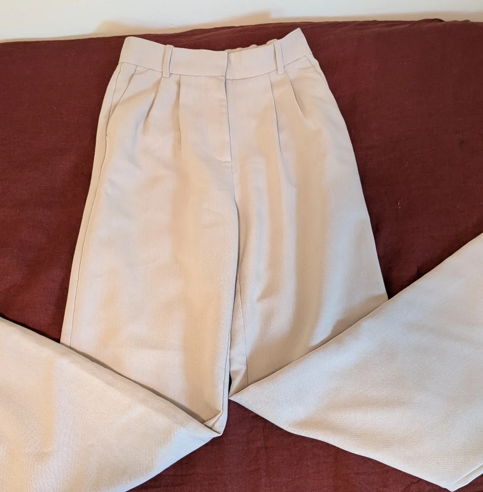 A&F Sloane Wide Leg Trousers - Picture 5 of 7